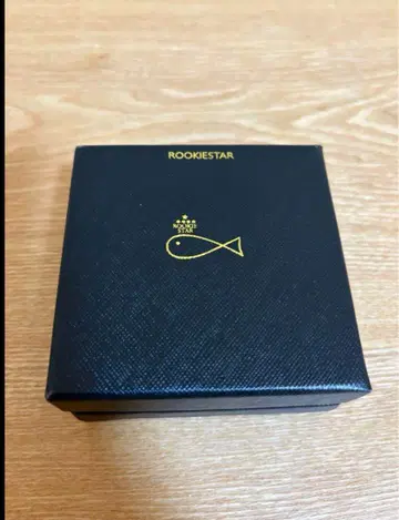 ROOKIESTAR 꽃 모티브 목걸이