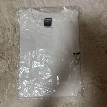 TWICE WORLD TOUR 2019 롱 티셔츠 화이트