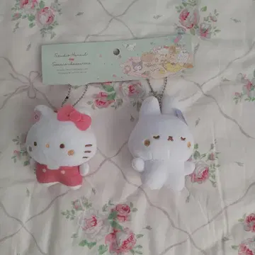 산리오 헬로키티 타르트 봉제 인형 키링