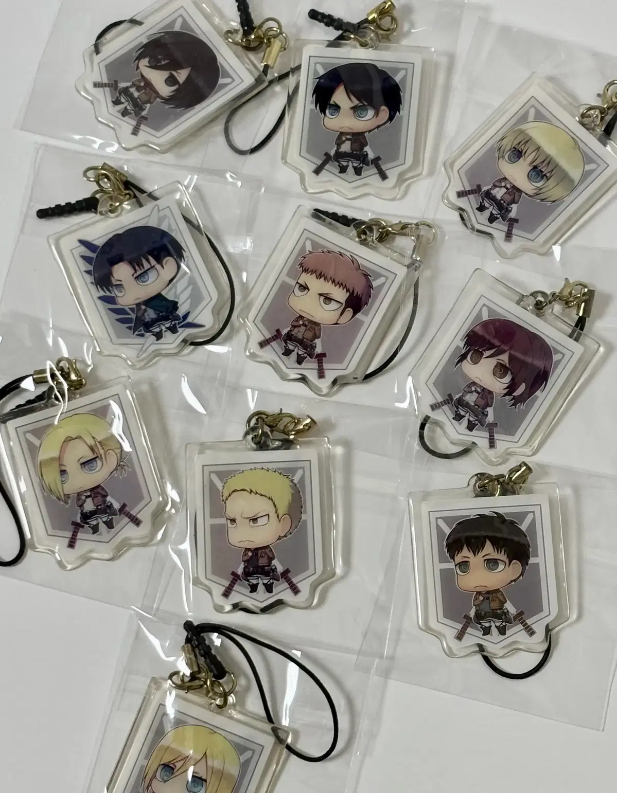 Attack On Titan Gacha Keyring Eren, Mikasa, Armin, Levi, etc.