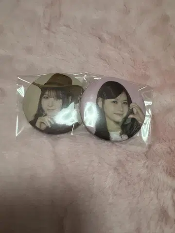 가사하라 모모나 캔 배지 2종 세트