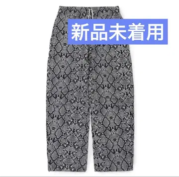 뱀 무늬 니론 오픈 헤 팬츠 S.F.S