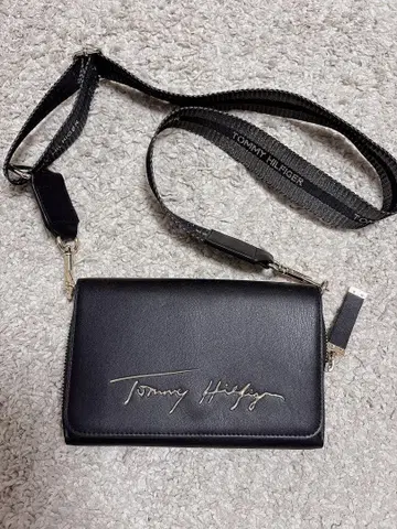 미사용품 2way Tommy Hilfiger 지갑 숄더백