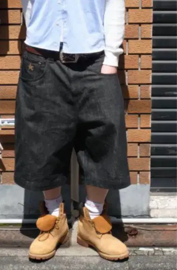 벨베트 조츠