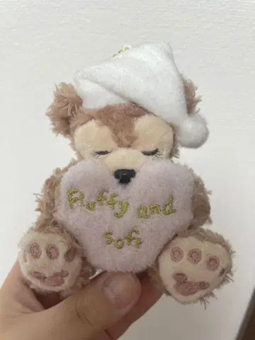 Duffy's Sweet Dreams 셰리메이 봉제 인형 배지