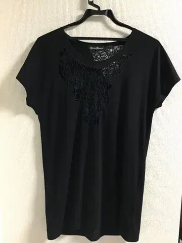 Hysteria Glamour 거미줄 블랙 티셔츠