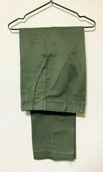 베이커 팬츠