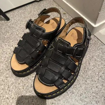 Dr.Martens 8092arc 샌들 UK6 (25-25.5cm)