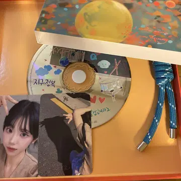 QWER 앨범 초단 세트 특전 트레카 포함