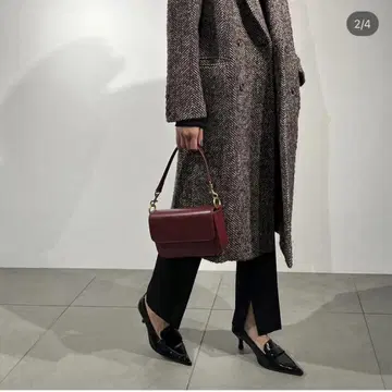 밀라 오웬 백