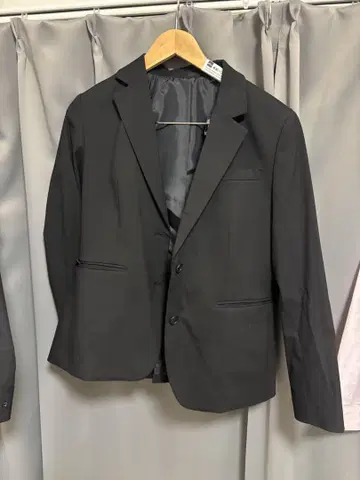 UNIQLO 여성 수트