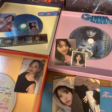 QWER Hina 세트 트레이딩 카드 포함