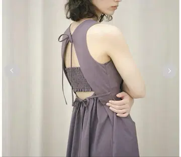 snidel 백 오픈 플레어 원피스