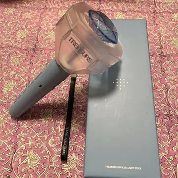 TREASURE 공식 응원봉 파란색