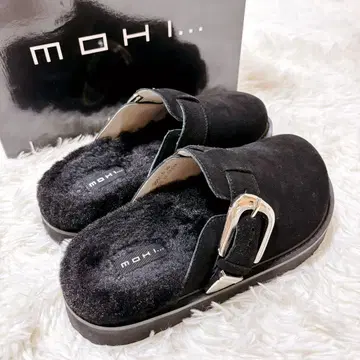 박스 포함 컨디션 최상 MOHI 퍼 슬립온 빅 벨트 샌들 블랙 36