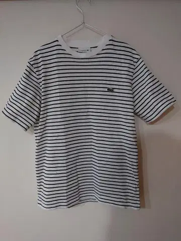 LACOSTE 라코스테 보더 티셔츠 화이트 x 블랙