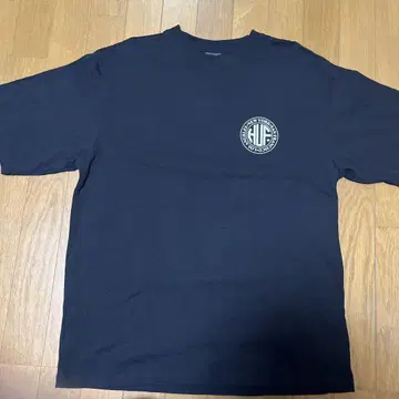 HUF 로고 티셔츠 M 사이즈