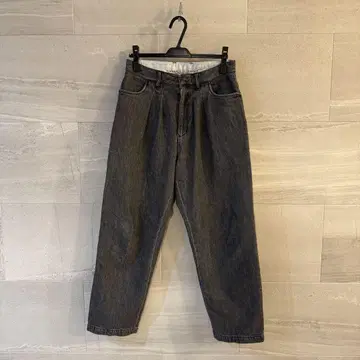 FARAH / Two Tuck Wide Tapered Pants 30