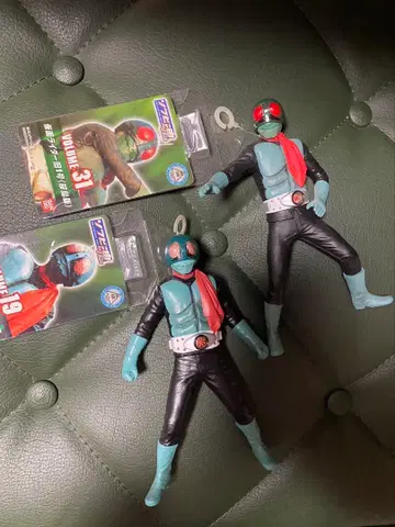 소프비혼 가면라이더 구 1호 사쿠라지마 피규어 2체 세트