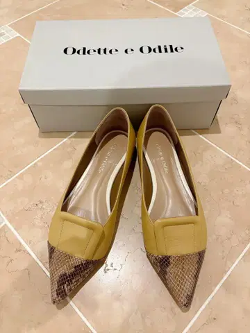 ODETTE E ODILE/오데트 에 오딜 표범 무늬 펌프스 22.5