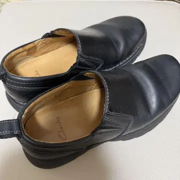 [새상품급] Clarks 클락스 가죽 슬립온 24.5 블랙