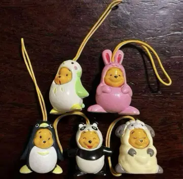 푸우 옷 갈아입기 피규어 가챠 키링 한정판 절판 레어