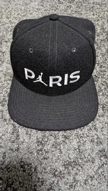 PARIS 점프맨 로고 캡
