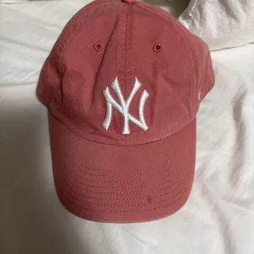 47 Brand NY 로고 핑크 캡