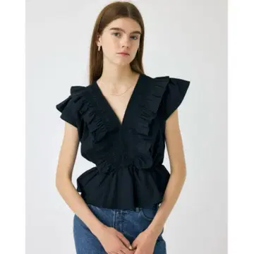 MOUSSY SHIRRING RUFFLE PEPLUM 상의