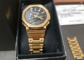 컨디션 최상 CASIO 지샥 GM-B2100GD-9AJF