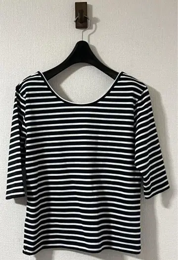 23구 네이비 보더 티셔츠