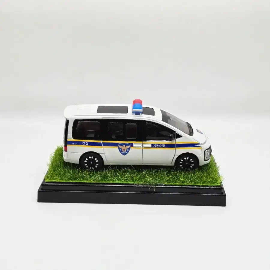 Staria Police Car Diecast #국산미니카,#경찰차,#스타리아딜러버전,#경찰차장난감,#다이캐스트모형 on Bunjang  Global Site., image size:900x900
