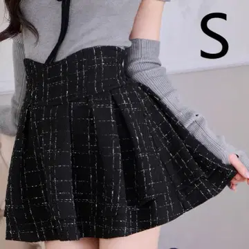 새상품 당일 발송 미셸 마카롱 S 슬림 레그 트위드 스커트 블랙