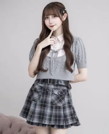 pium 레이어드 케이블 니트 라이트 그레이