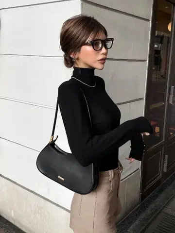 ACCENT LOGO CURVESHOULDER BAG