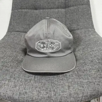 THE H.W.DOG&CO. 트래커 캡