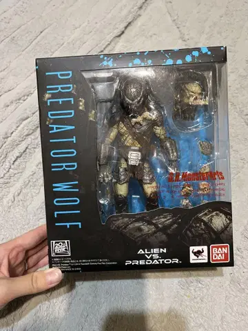 프레데터 S.H.monsterarts