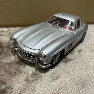 특가 MINICHAMPS (1/18) 메르세데스 벤츠 300SL