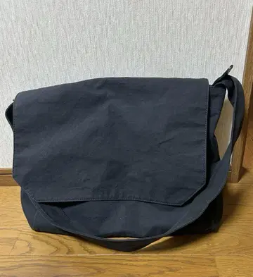 [단종] 카구야마 가방 빨간 녹 염색 캔버스 숄더백(L) 네이비