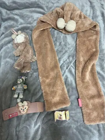 디즈니 캐릭터 봉제 인형과 잡화 세트
