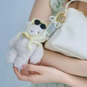새상품 Lily Bear 스카프 스타일 참 화이트