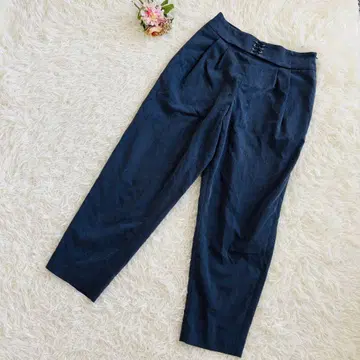 [새상품급] BEAMS HEART 테이퍼드 팬츠 M 사이즈