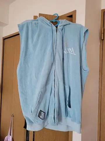 가루피 후드티