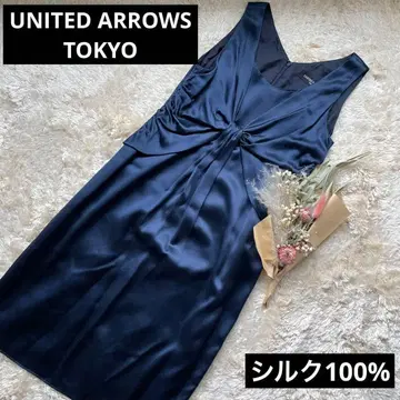 UNITED ARROWS TOKYO 실크 슬리브리스 원피스