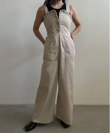 아메리 FRILL DETAIL OVERALL 프릴 오버롤 여름옷