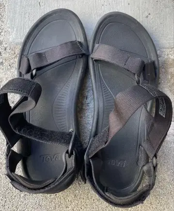 Teva 블랙 스포츠 샌들 27cm