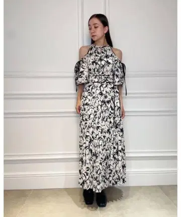 snidel 2WAY 볼륨 슬리브 프린트 원피스