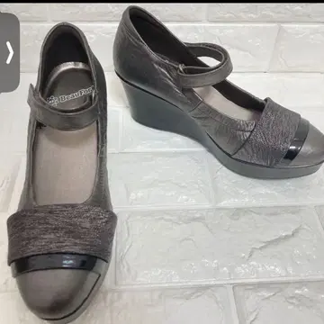 [새상품] Beaufort KOBE 뷰포트 고베 스트랩 펌프스 23