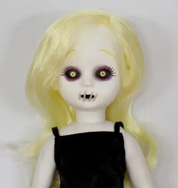 메즈코 리빙데드돌즈 시리즈 5 Siren Variant