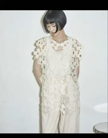 TheYon 플라워 레이스 슬리브리스 튜닉